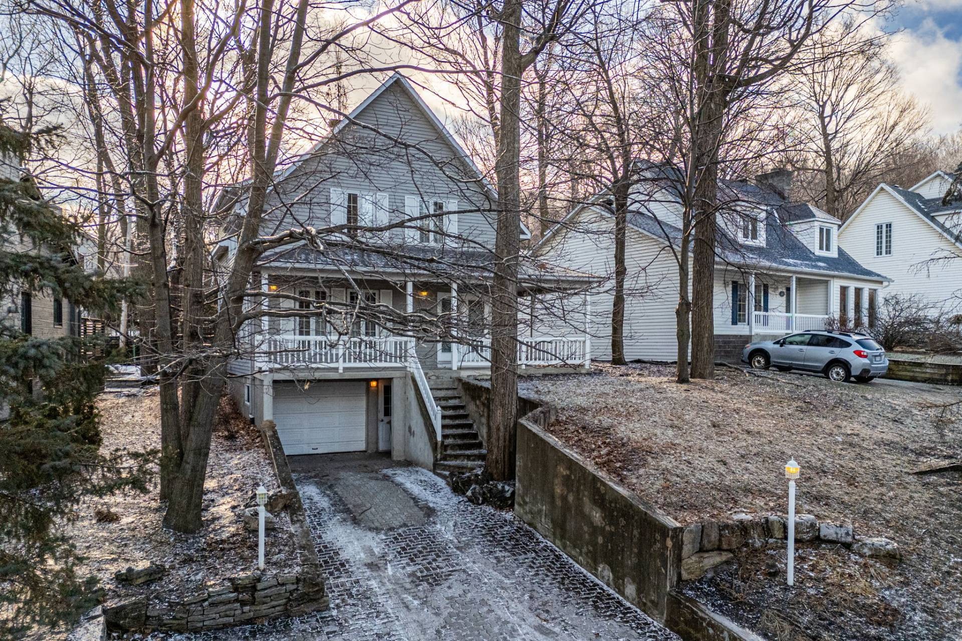 









26


Av. du Mont-St-Bruno

,
Sainte-Julie,




QC
J3E2Z9

