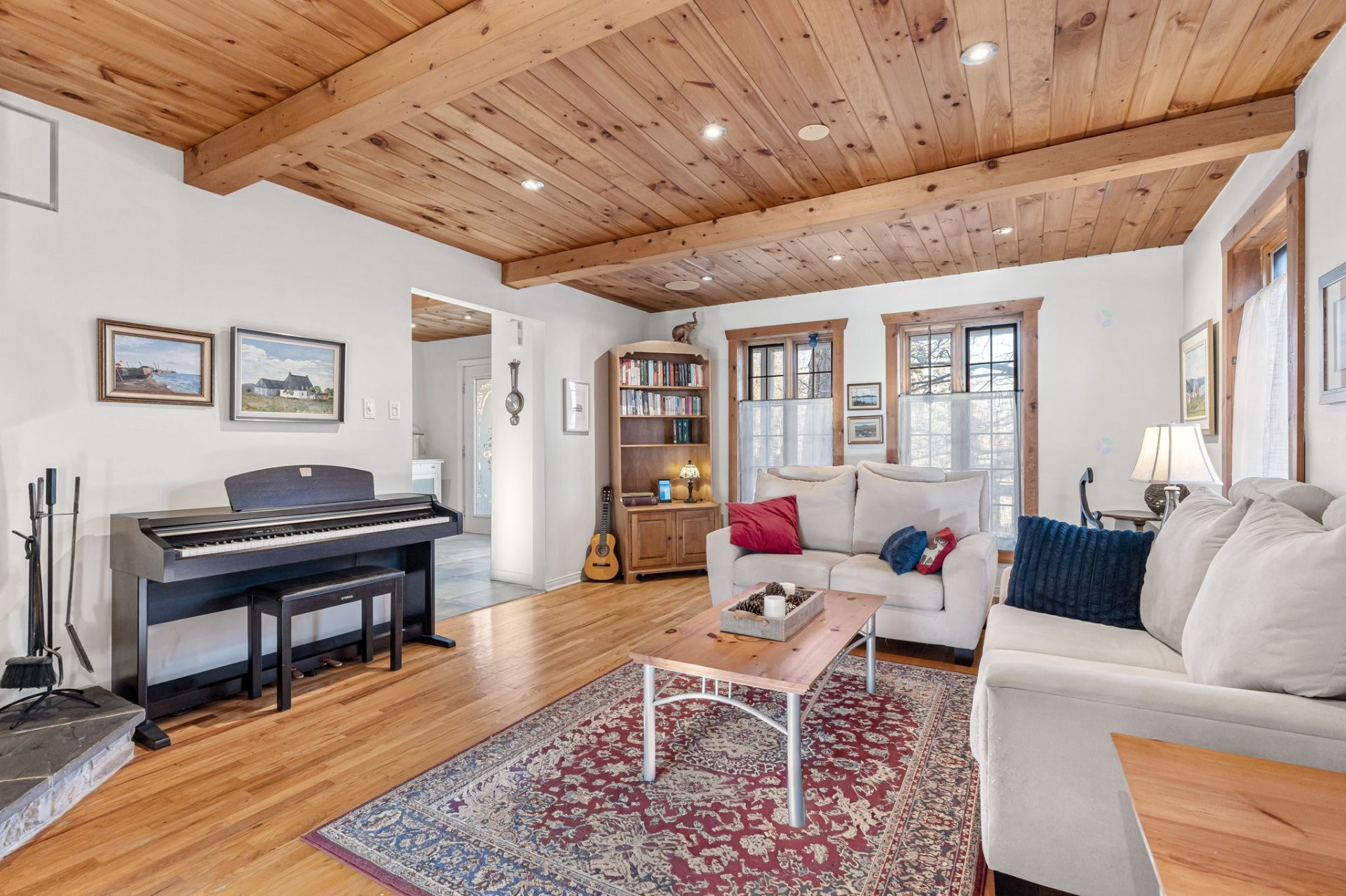 









26


Av. du Mont-St-Bruno

,
Sainte-Julie,




QC
J3E2Z9

