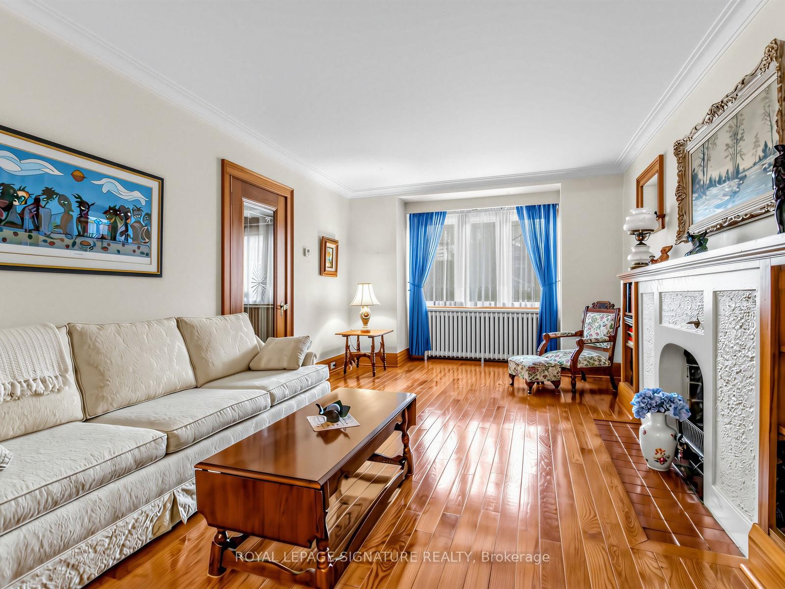 









136


Cranbrooke

Avenue,
Toronto,




ON
M5M 1M5

