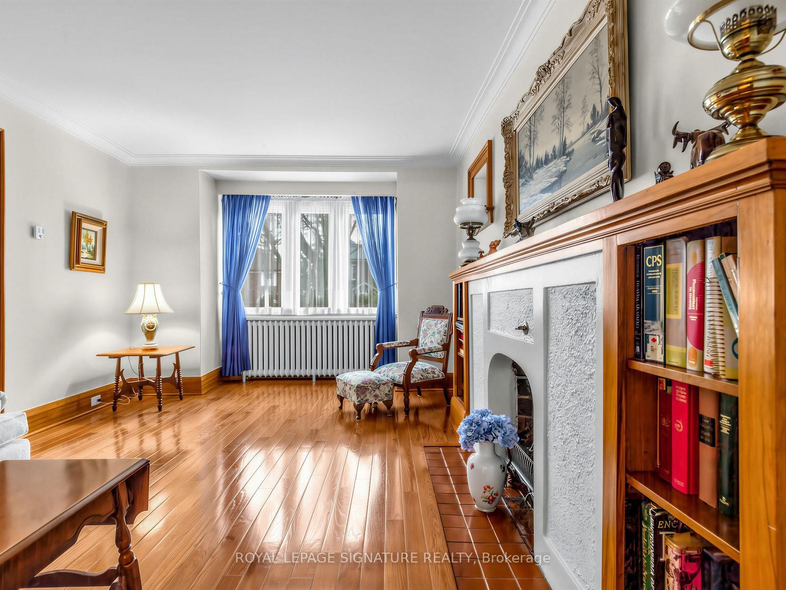 









136


Cranbrooke

Avenue,
Toronto,




ON
M5M 1M5

