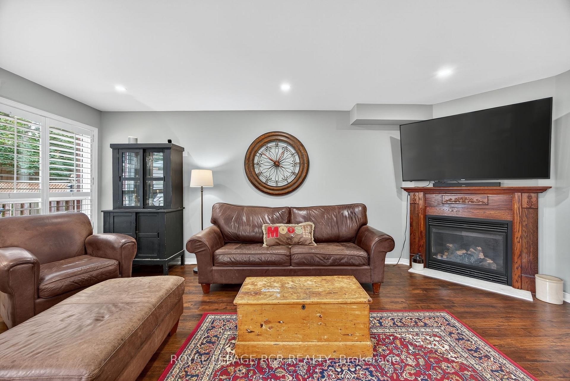 









165


Bonny Meadows

Drive,
Aurora,




ON
L4G 6N1

