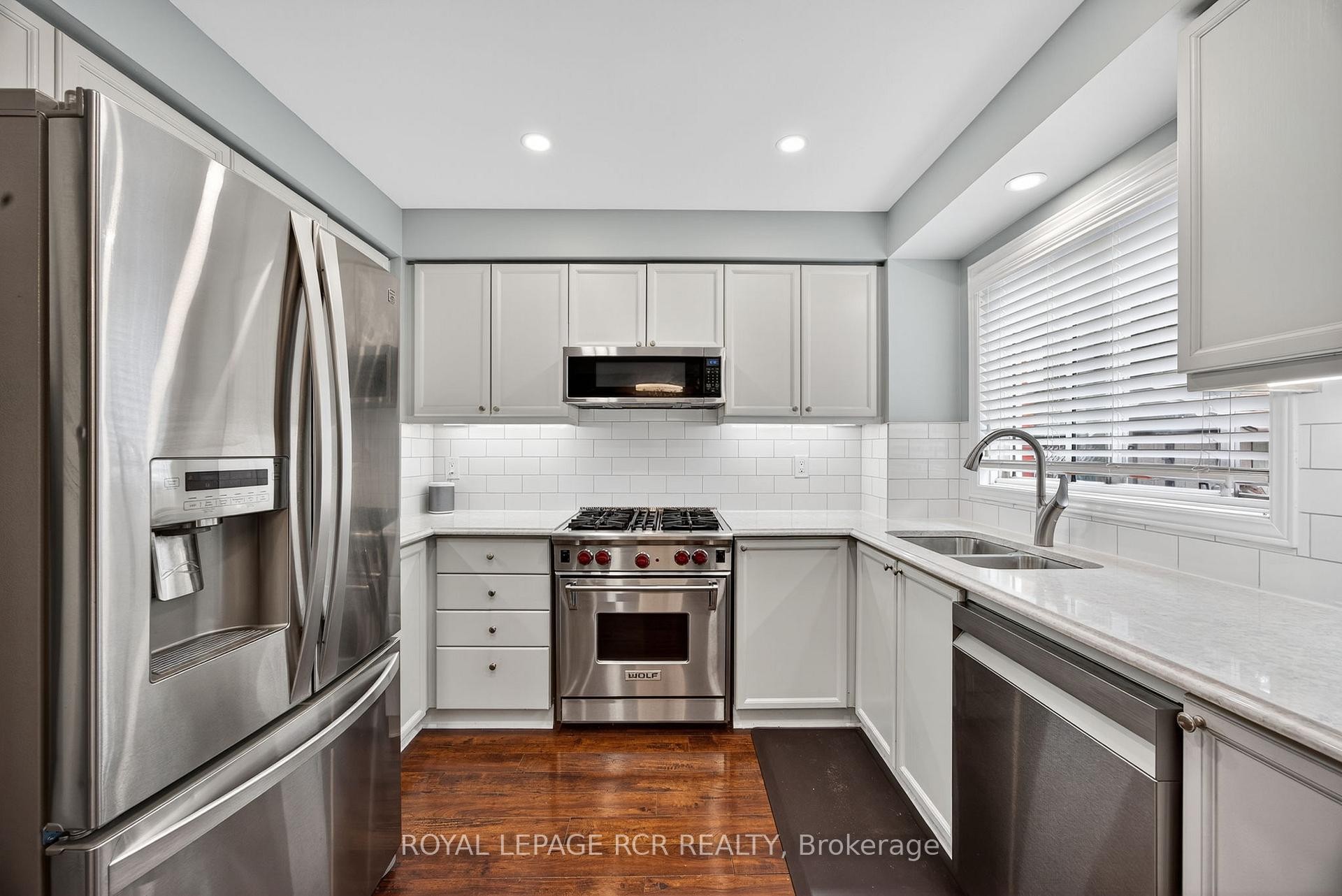 









165


Bonny Meadows

Drive,
Aurora,




ON
L4G 6N1

