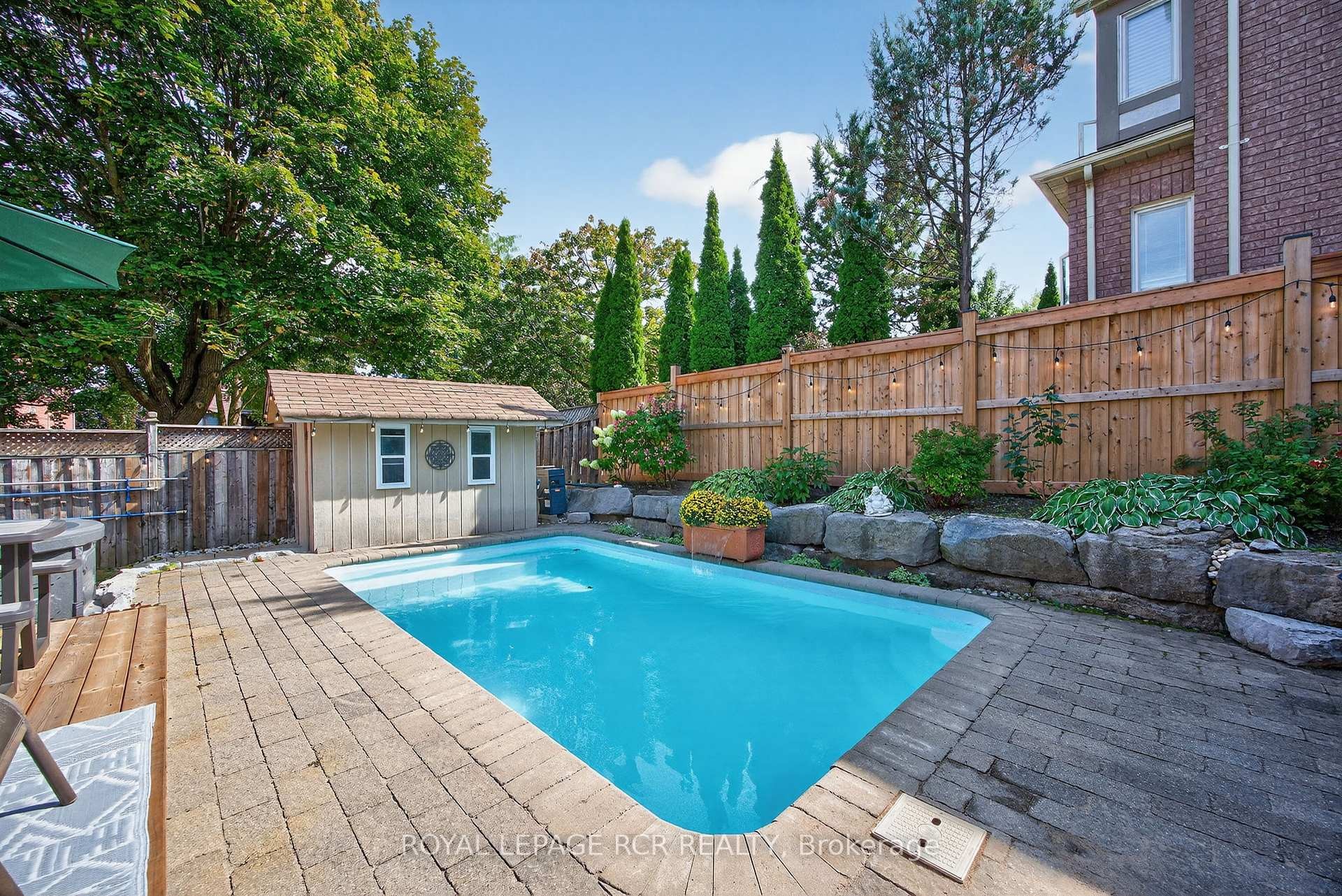 









165


Bonny Meadows

Drive,
Aurora,




ON
L4G 6N1

