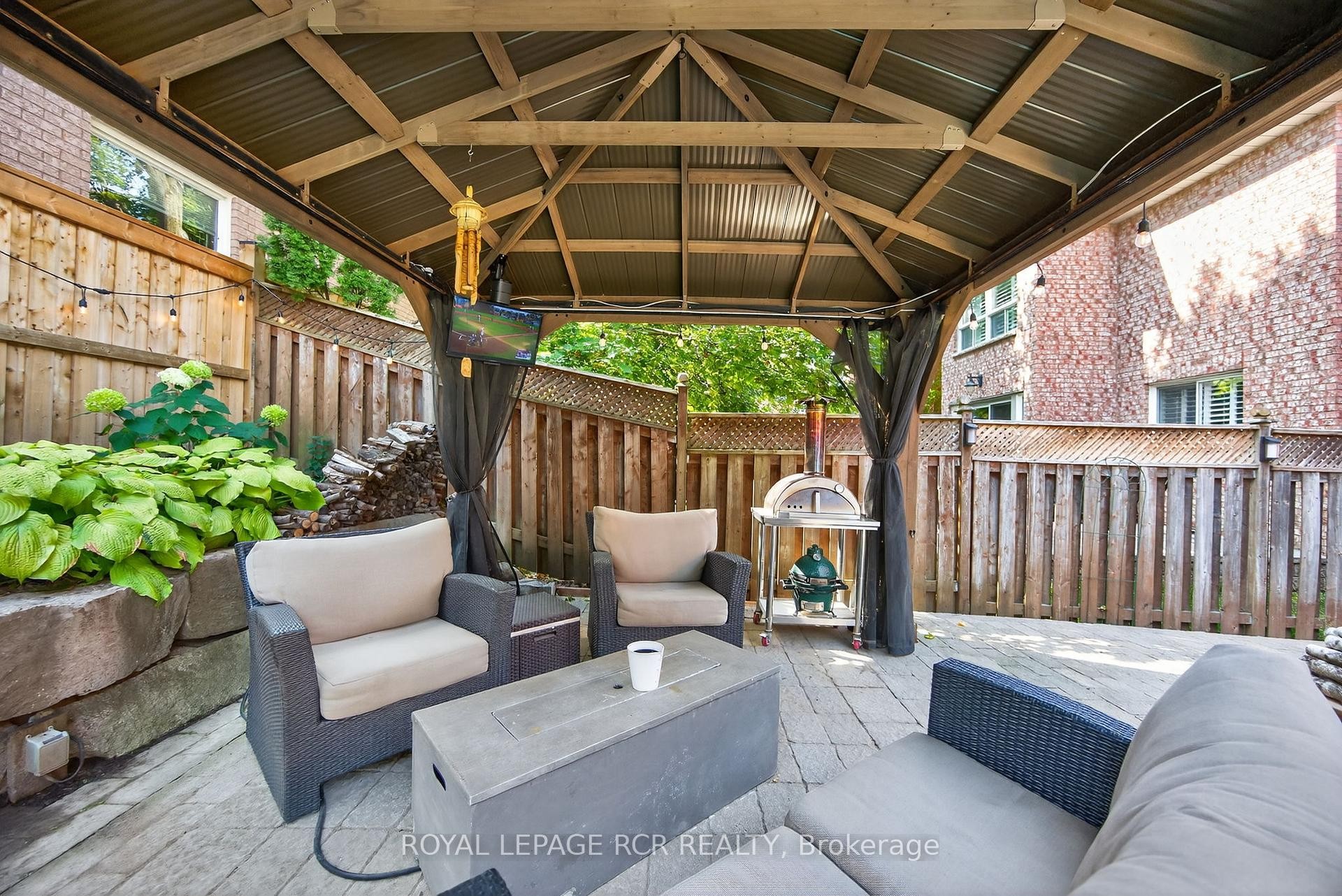 









165


Bonny Meadows

Drive,
Aurora,




ON
L4G 6N1

