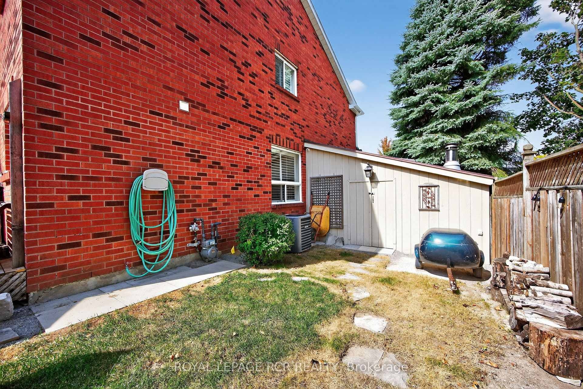 









165


Bonny Meadows

Drive,
Aurora,




ON
L4G 6N1

