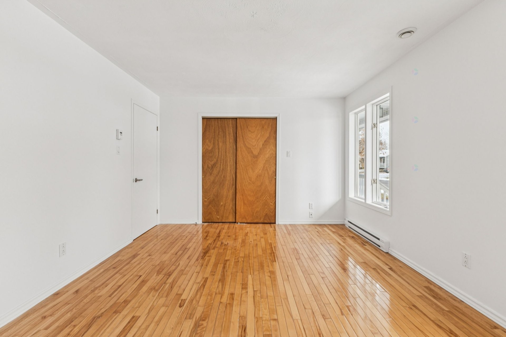 









21


Rue Valpin

,
Gatineau (Masson-Angers),




QC
J8M1G8

