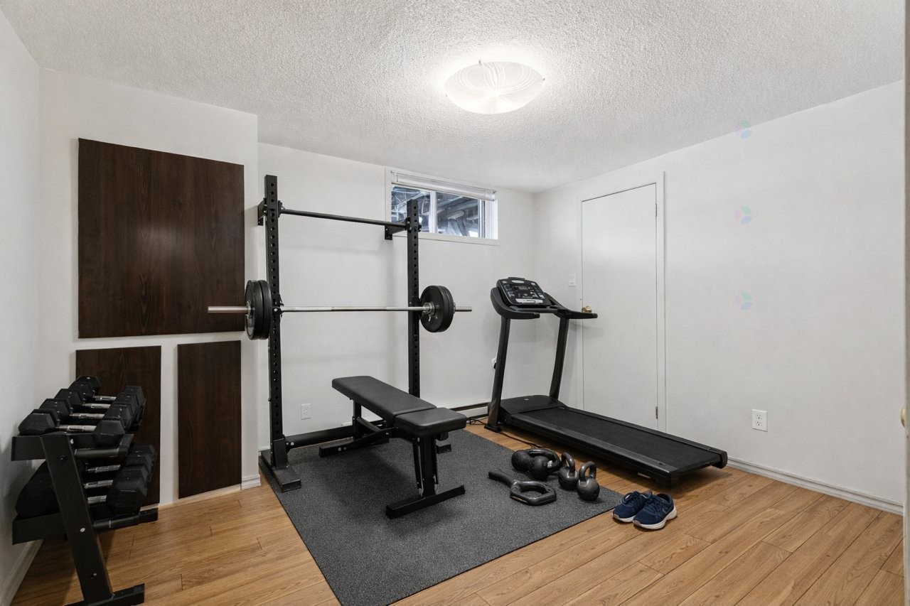 









21


Rue Valpin

,
Gatineau (Masson-Angers),




QC
J8M1G8

