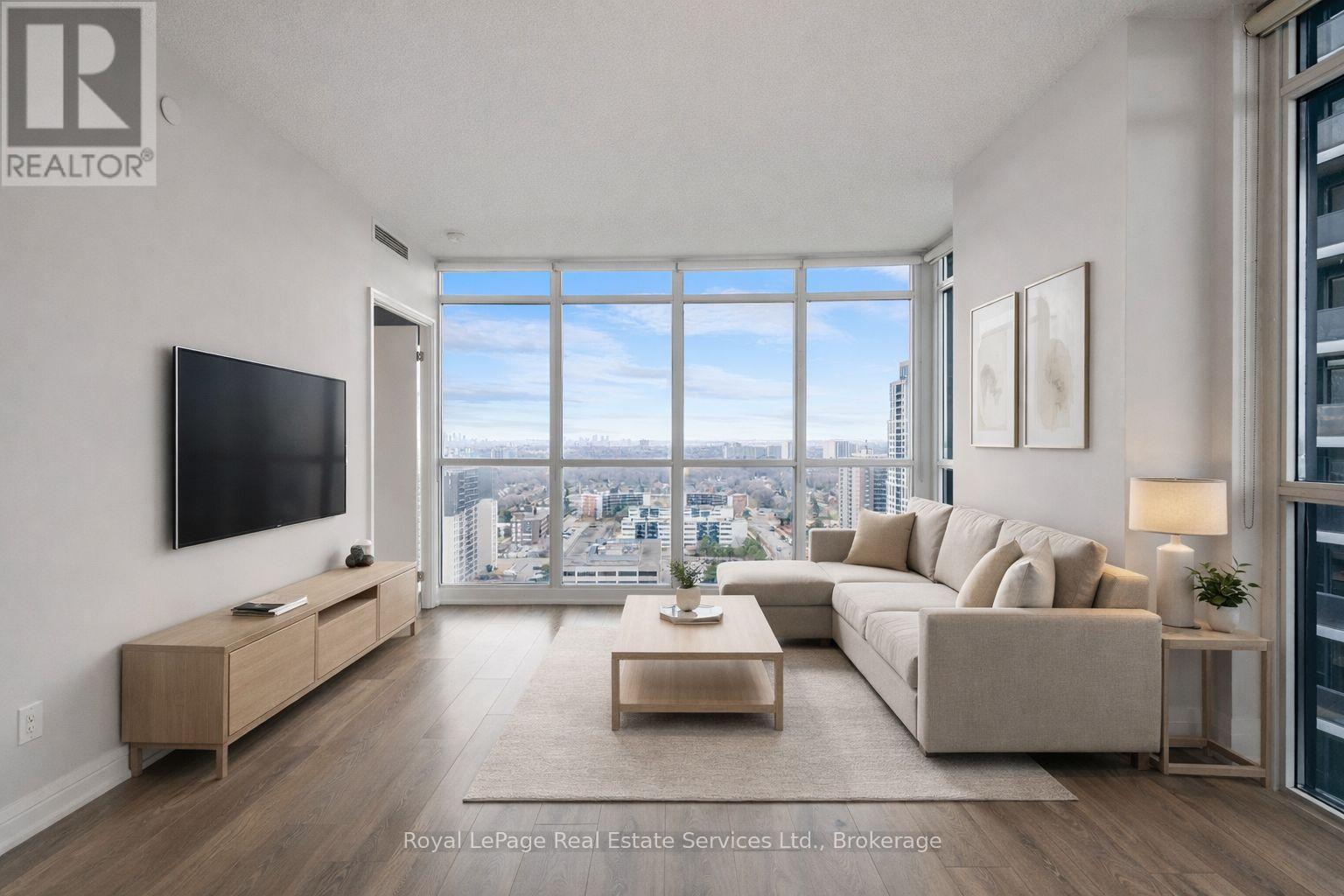 












2107 - 9 VALHALLA INN ROAD

,
Toronto (Islington-City Centre West),




Ontario
M9B1B2

