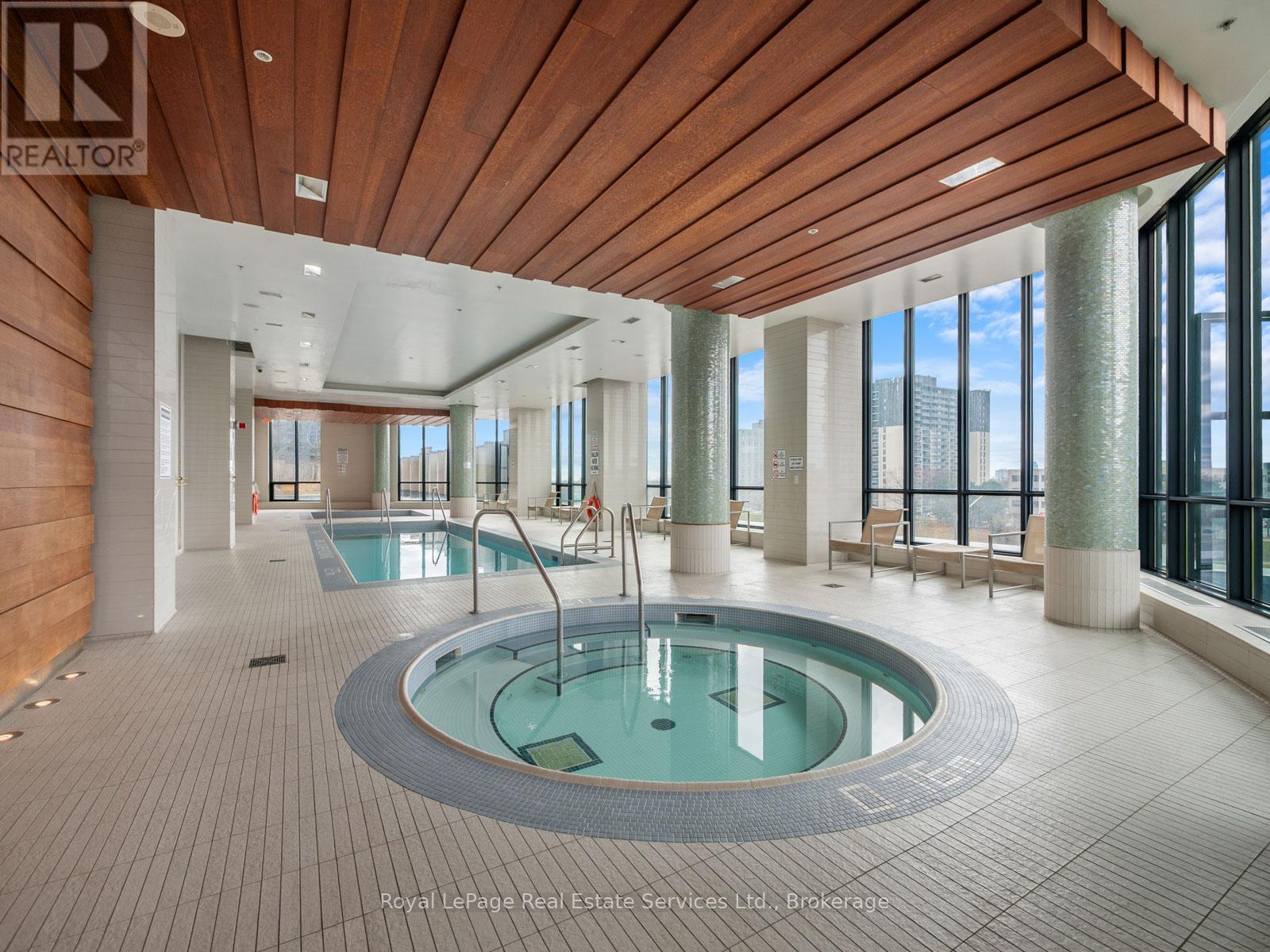 












2107 - 9 VALHALLA INN ROAD

,
Toronto (Islington-City Centre West),




Ontario
M9B1B2

