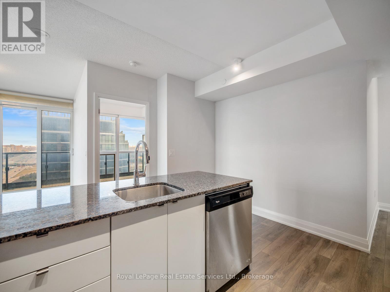 












2107 - 9 VALHALLA INN ROAD

,
Toronto (Islington-City Centre West),




Ontario
M9B1B2

