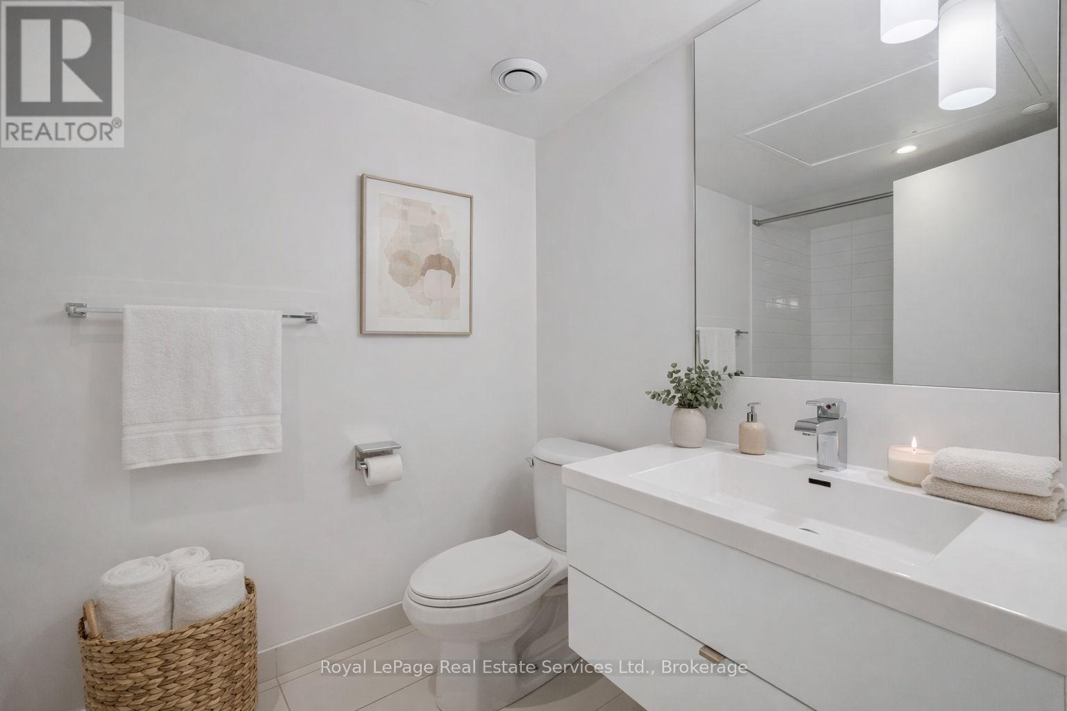 












2107 - 9 VALHALLA INN ROAD

,
Toronto (Islington-City Centre West),




Ontario
M9B1B2

