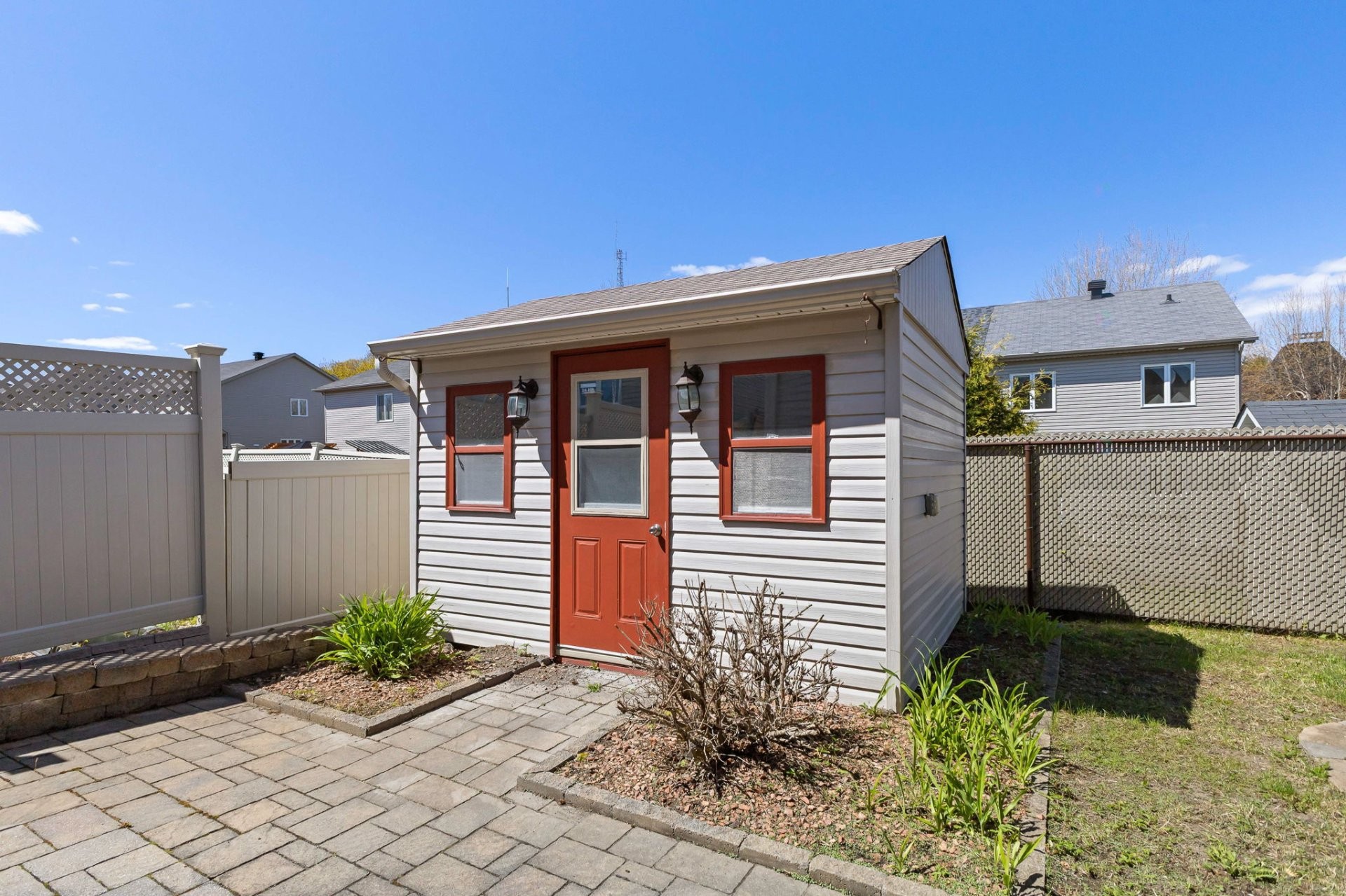 









79


Rue Jean-Louis-Morin

,
Gatineau (Aylmer),




QC
J9J0N5

