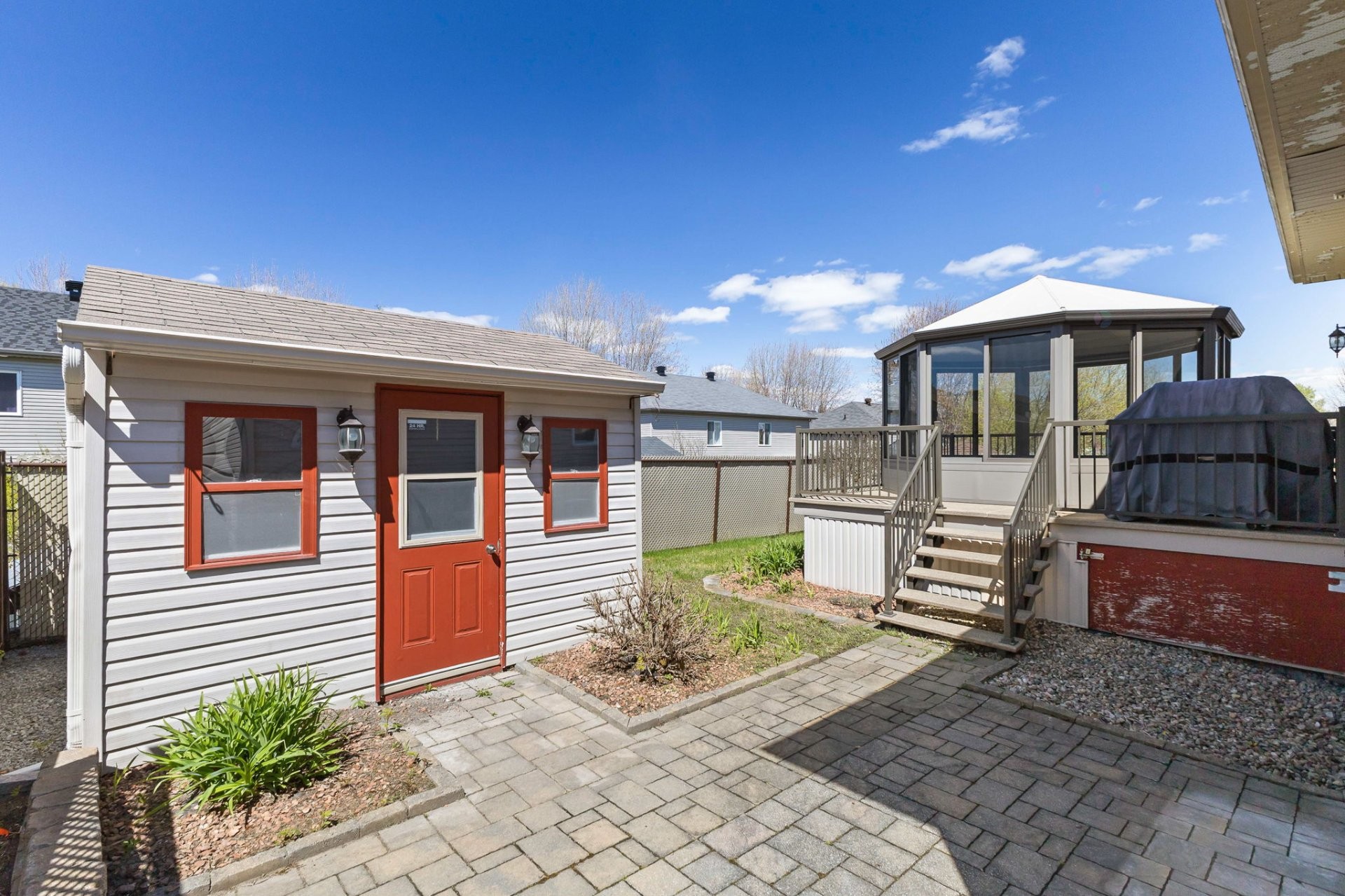 









79


Rue Jean-Louis-Morin

,
Gatineau (Aylmer),




QC
J9J0N5

