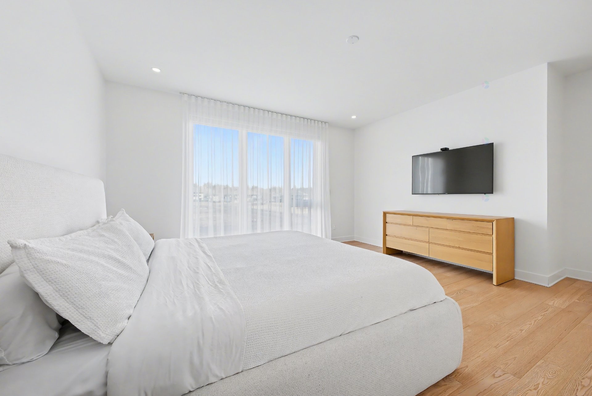 









283


Rue de l'Aigle

,
Carignan,




QC
J3L7C3

