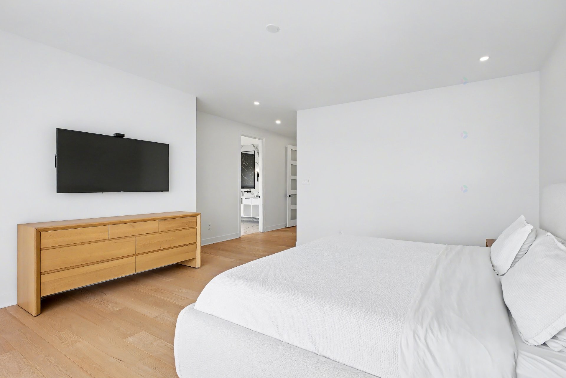 









283


Rue de l'Aigle

,
Carignan,




QC
J3L7C3

