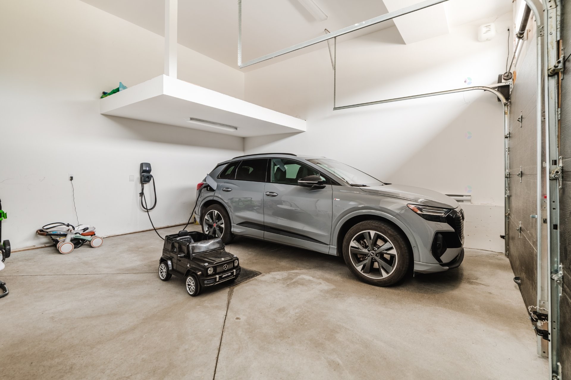 









283


Rue de l'Aigle

,
Carignan,




QC
J3L7C3

