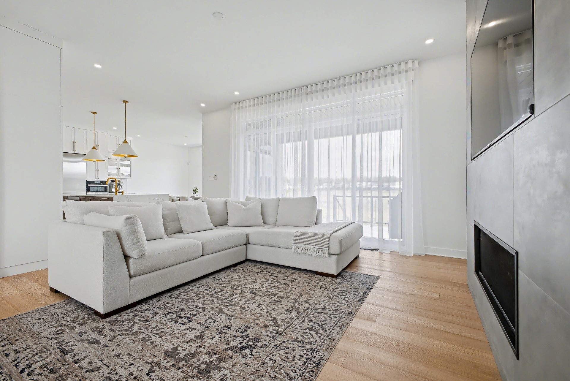 









283


Rue de l'Aigle

,
Carignan,




QC
J3L7C3

