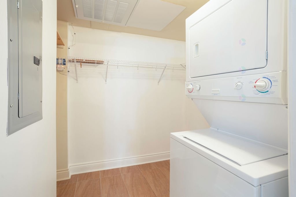 









25


Prom. des Îles

, 624,
Laval (Chomedey),




QC
H7W0A1

