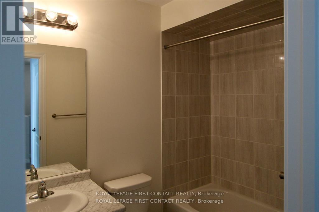 












12 DENEB STREET

,
Barrie,




Ontario
L4M0K6

