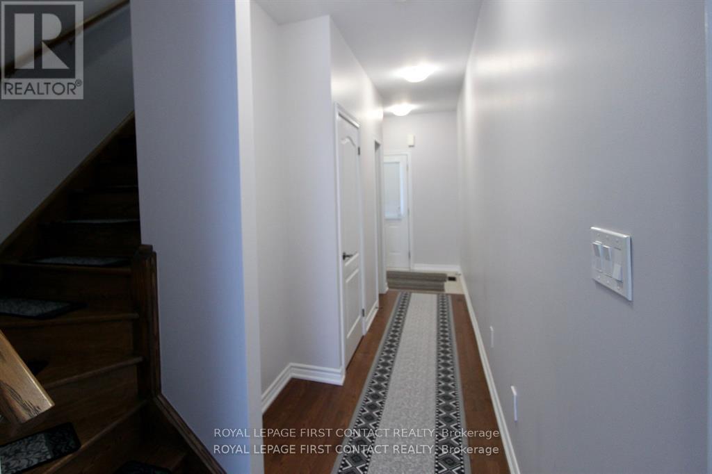 












12 DENEB STREET

,
Barrie,




Ontario
L4M0K6

