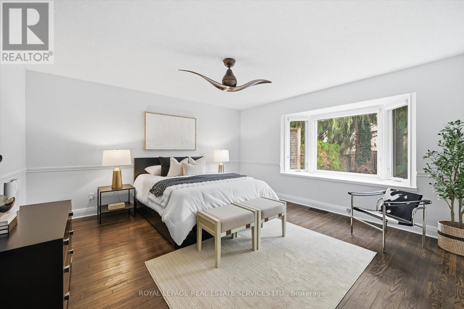 












108 LLOYMINN AVENUE

,
Hamilton,




Ontario
L9G1H6

