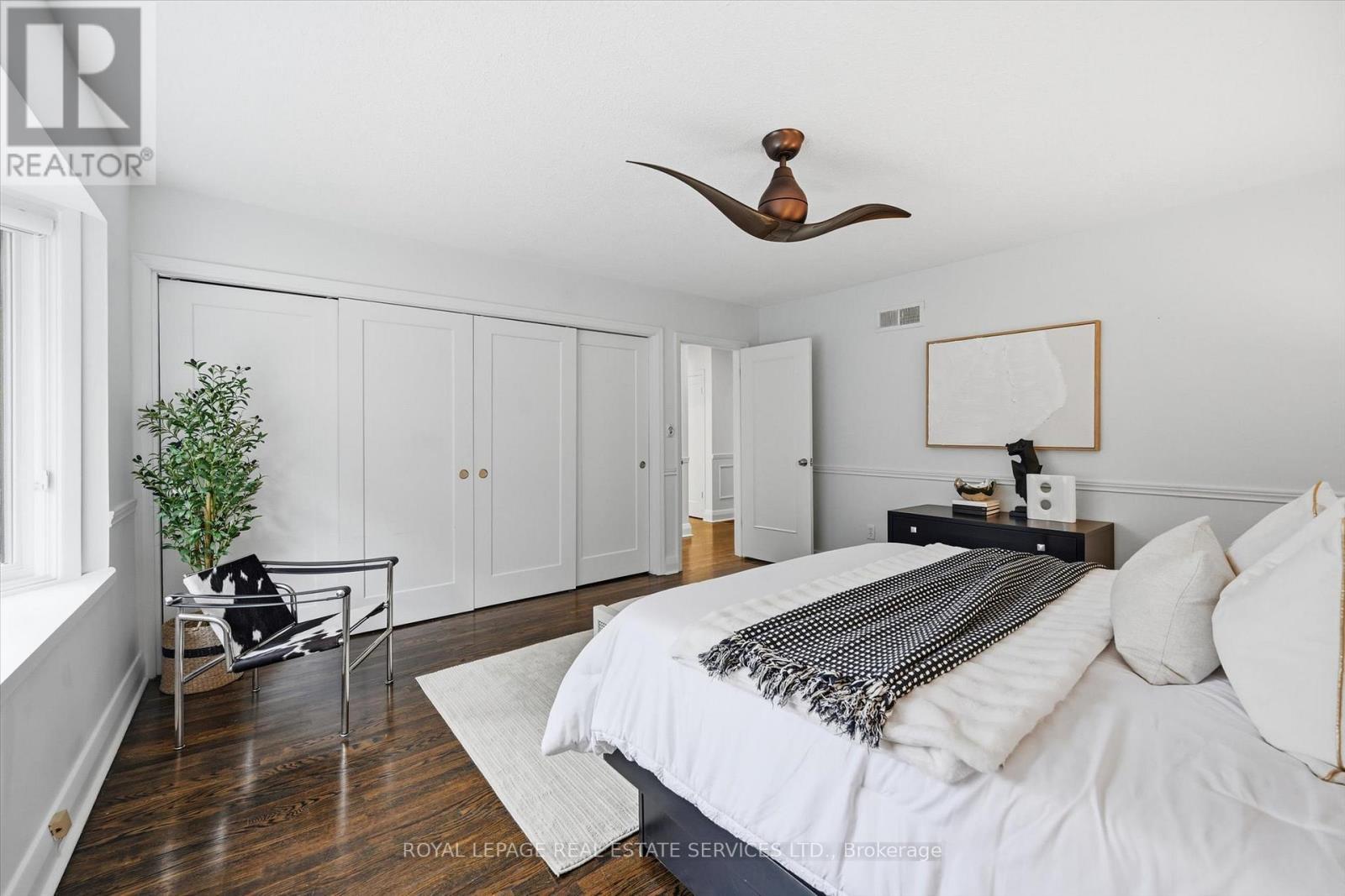 












108 LLOYMINN AVENUE

,
Hamilton,




Ontario
L9G1H6

