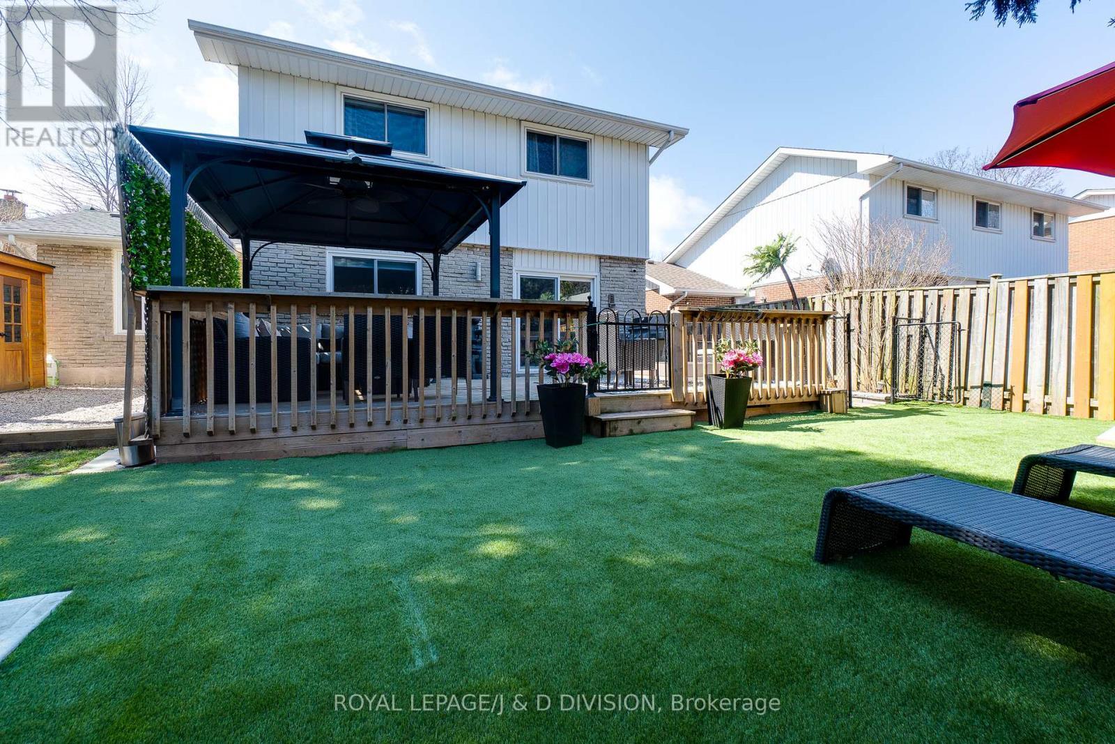 












365 LYNN PLACE

,
Oakville,




Ontario
L6H2C5

