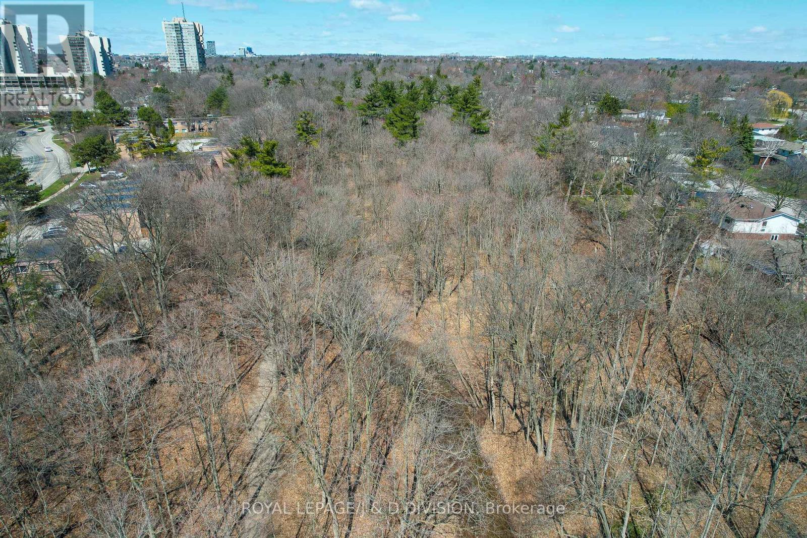 












365 LYNN PLACE

,
Oakville,




Ontario
L6H2C5

