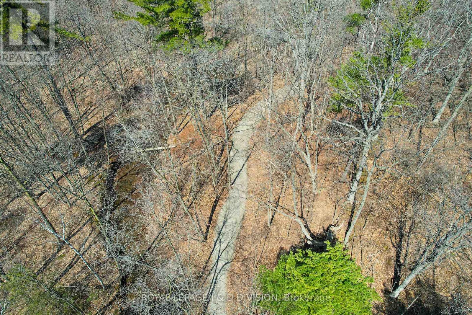 












365 LYNN PLACE

,
Oakville,




Ontario
L6H2C5

