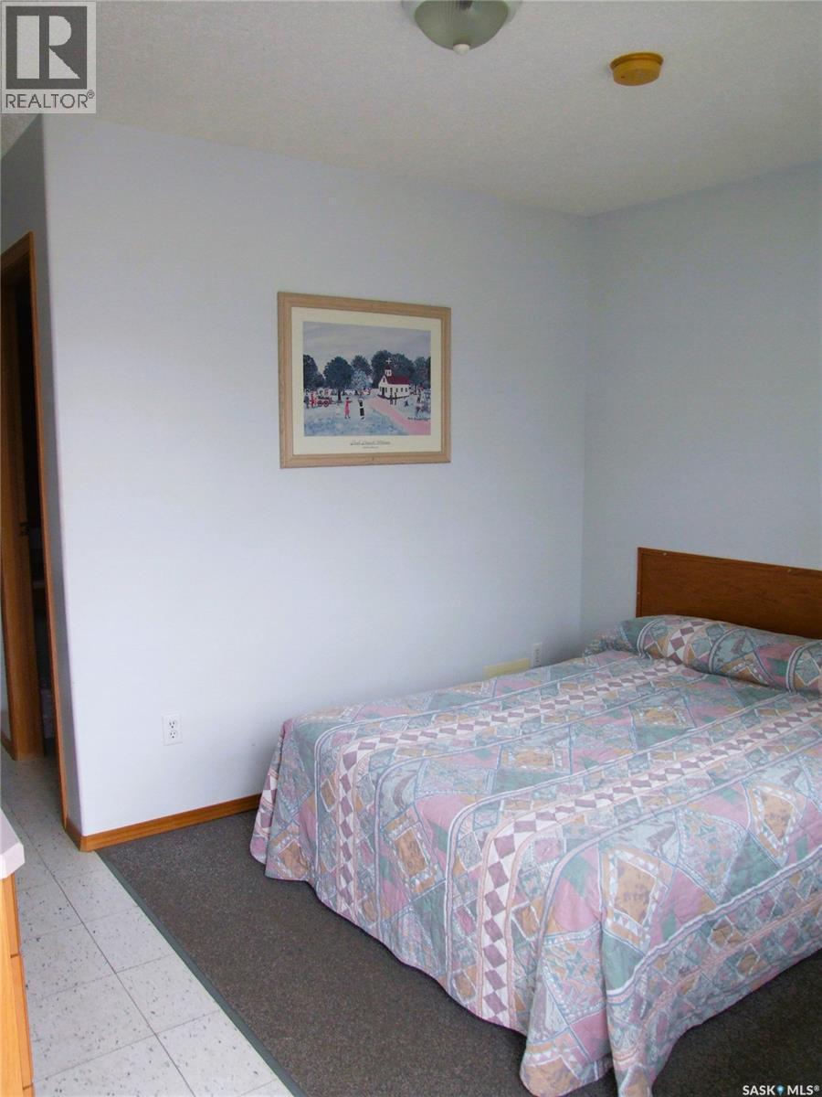 












401 Martin STREET

,
Burstall,




Saskatchewan
S0N0H0

