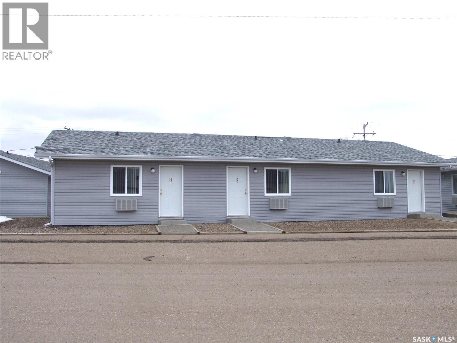 












401 Martin STREET

,
Burstall,




Saskatchewan
S0N0H0

