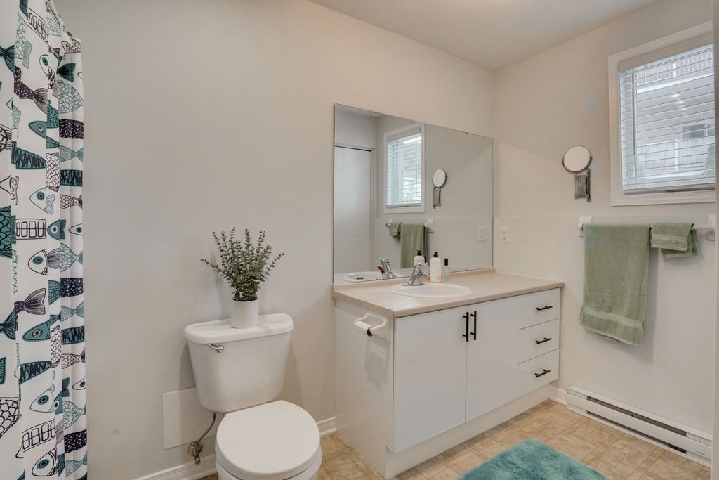 









292


Rue de l'Atmosphère

, 1,
Gatineau (Aylmer),




QC
J9J3V2

