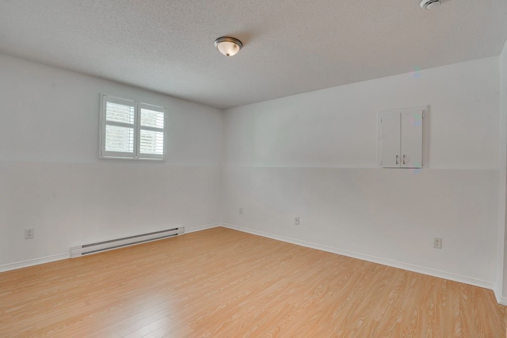









292


Rue de l'Atmosphère

, 1,
Gatineau (Aylmer),




QC
J9J3V2

