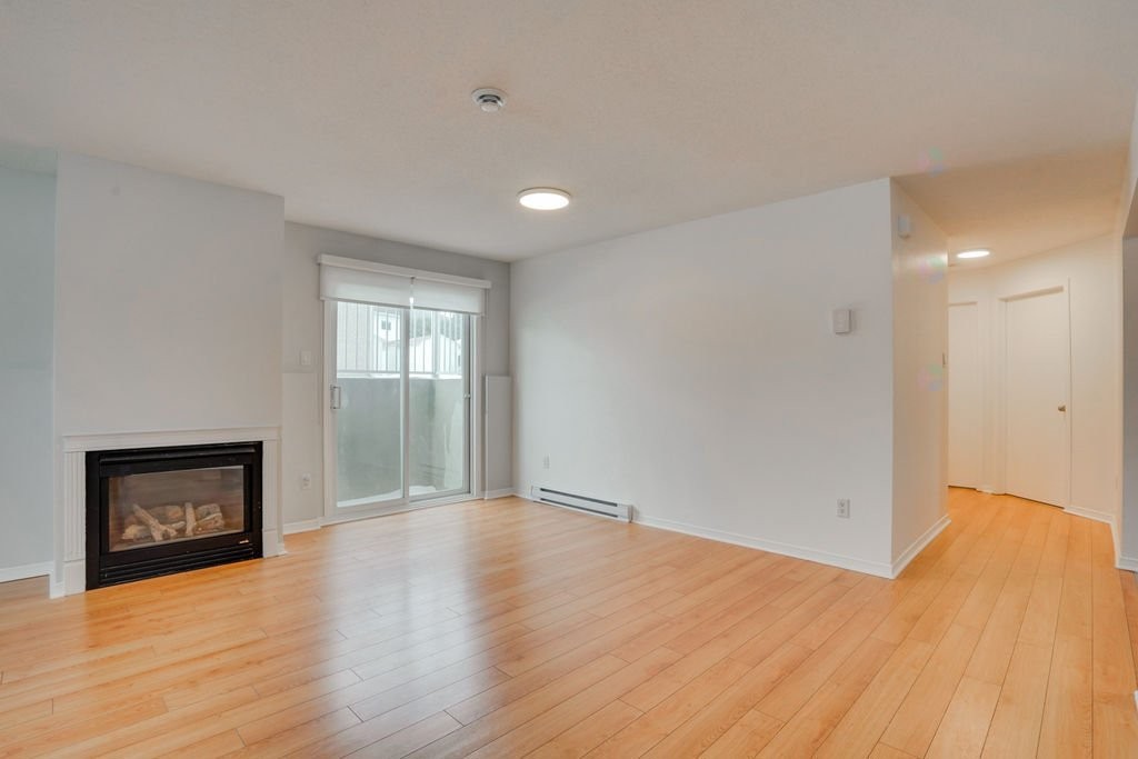 









292


Rue de l'Atmosphère

, 1,
Gatineau (Aylmer),




QC
J9J3V2

