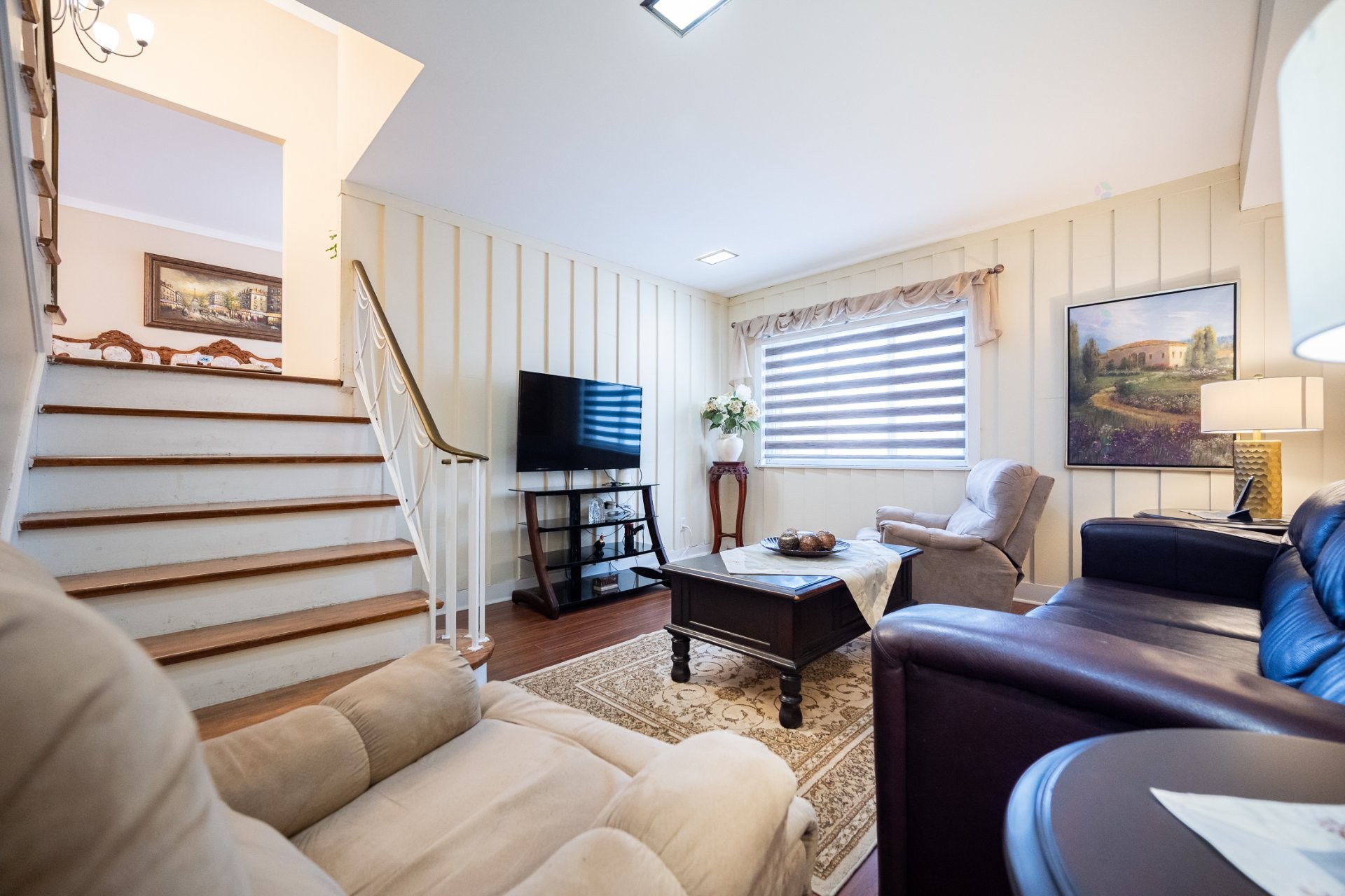 









1446


Rue Franklin

,
Laval (Chomedey),




QC
H7W1K6

