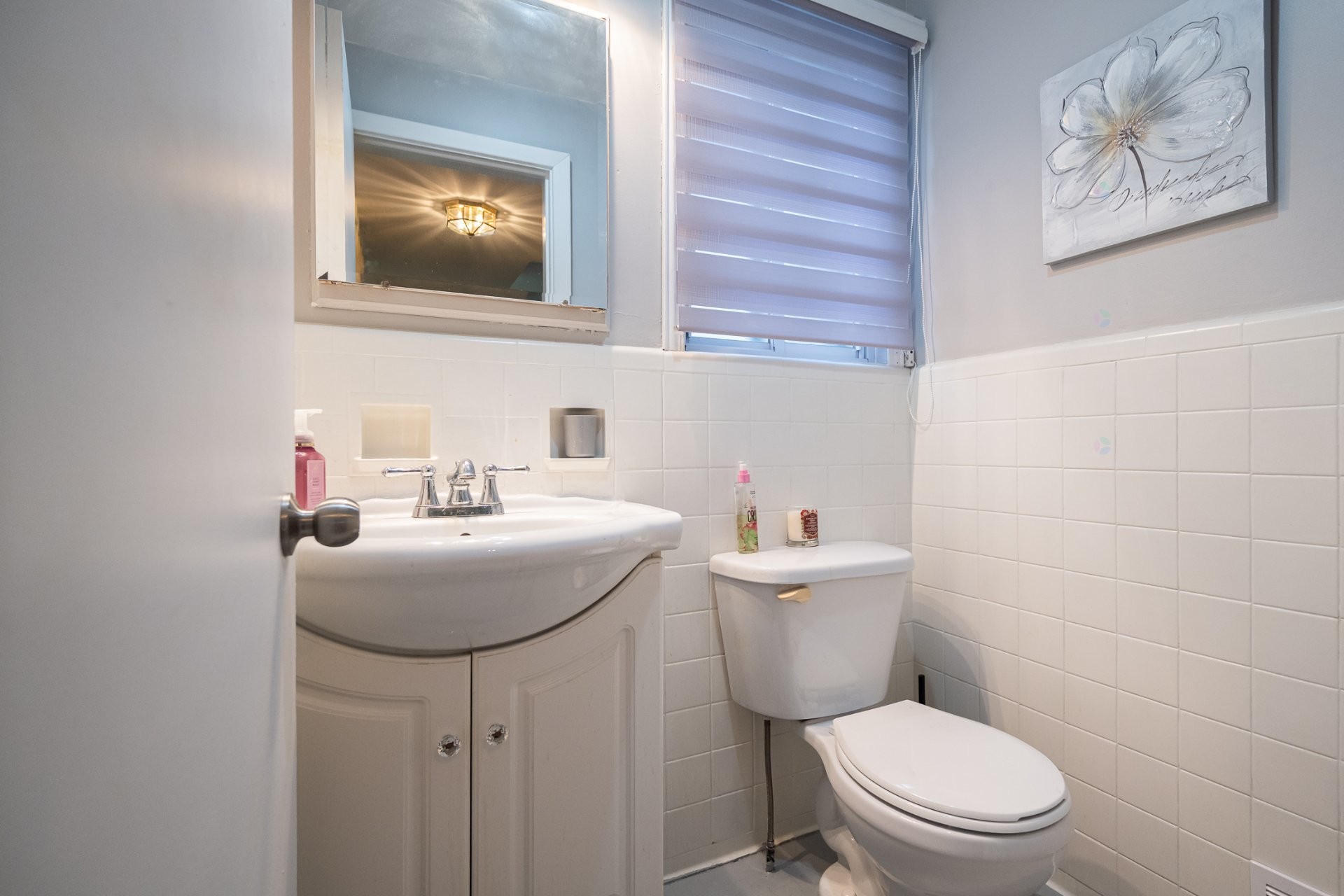 









1446


Rue Franklin

,
Laval (Chomedey),




QC
H7W1K6

