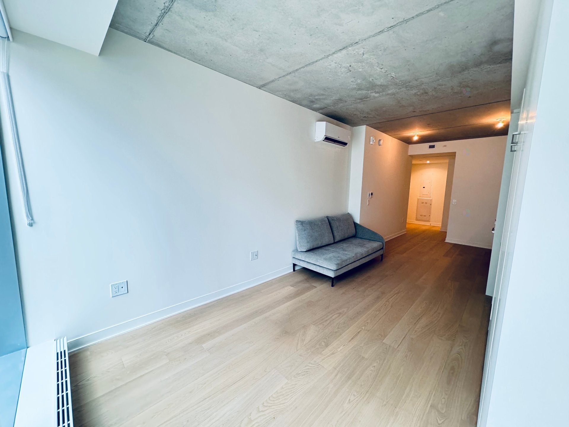 









360


Rue Mayor

, 810,
Montréal (Ville-Marie),




QC
H3A0J4

