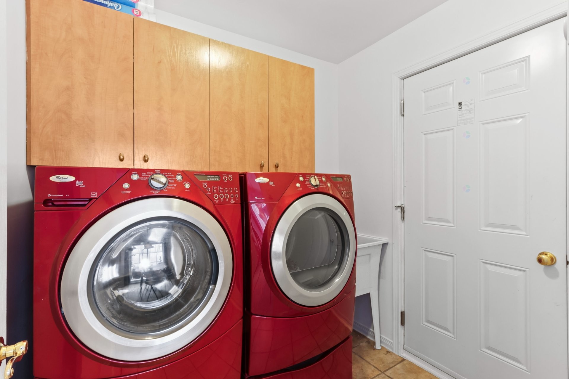 









51


8e Avenue

,
Beauharnois,




QC
J6N0G8

