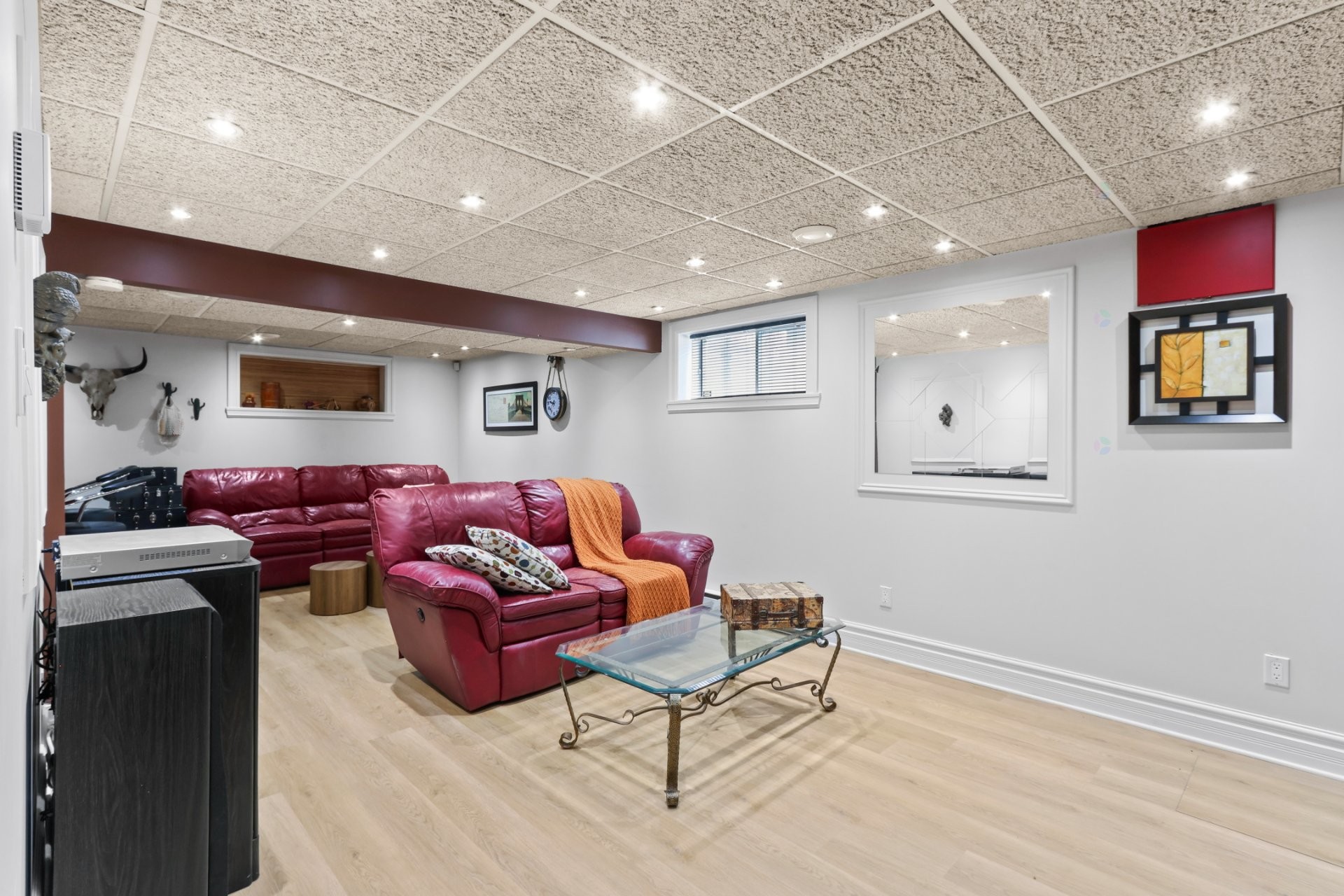 









51


8e Avenue

,
Beauharnois,




QC
J6N0G8

