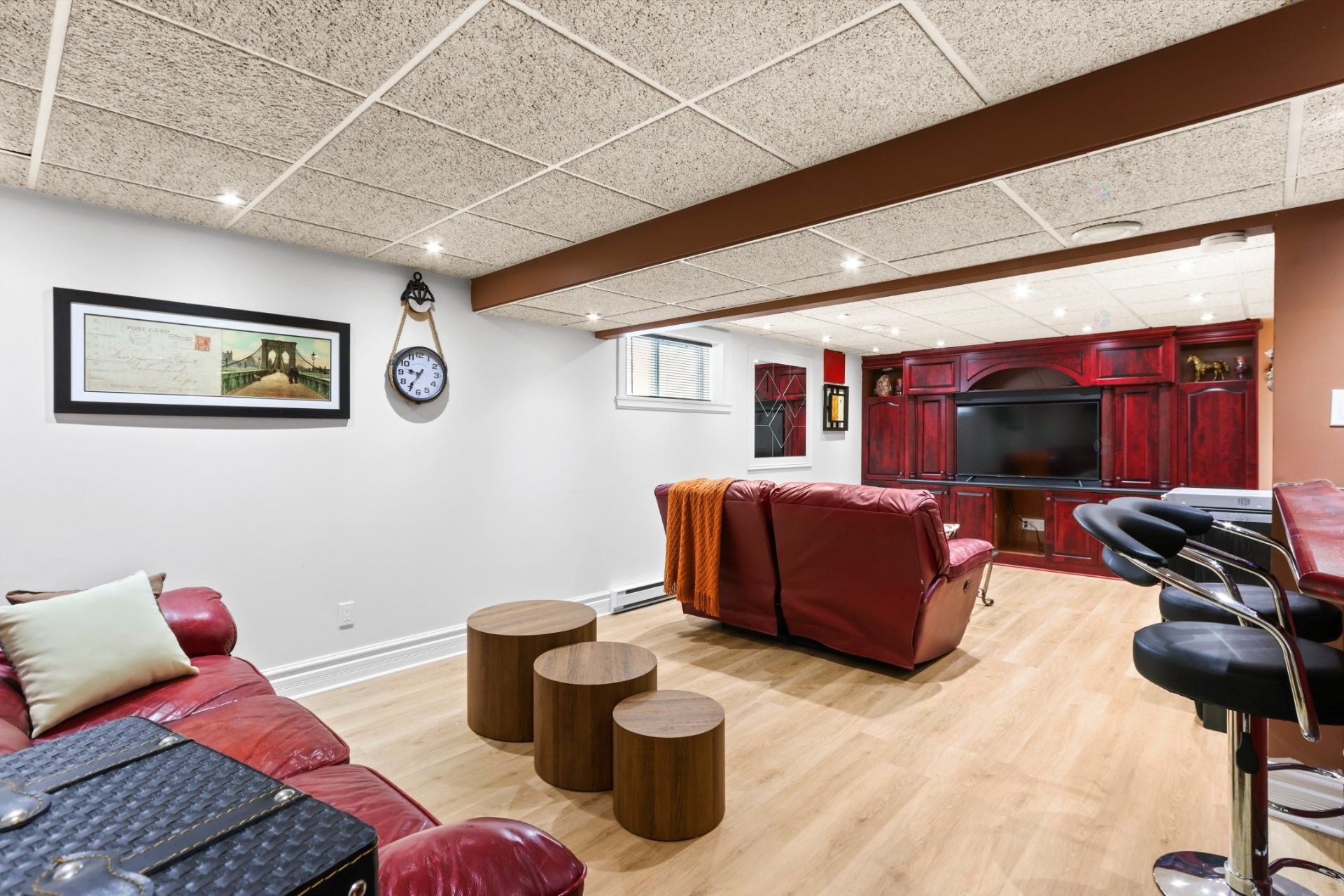 









51


8e Avenue

,
Beauharnois,




QC
J6N0G8

