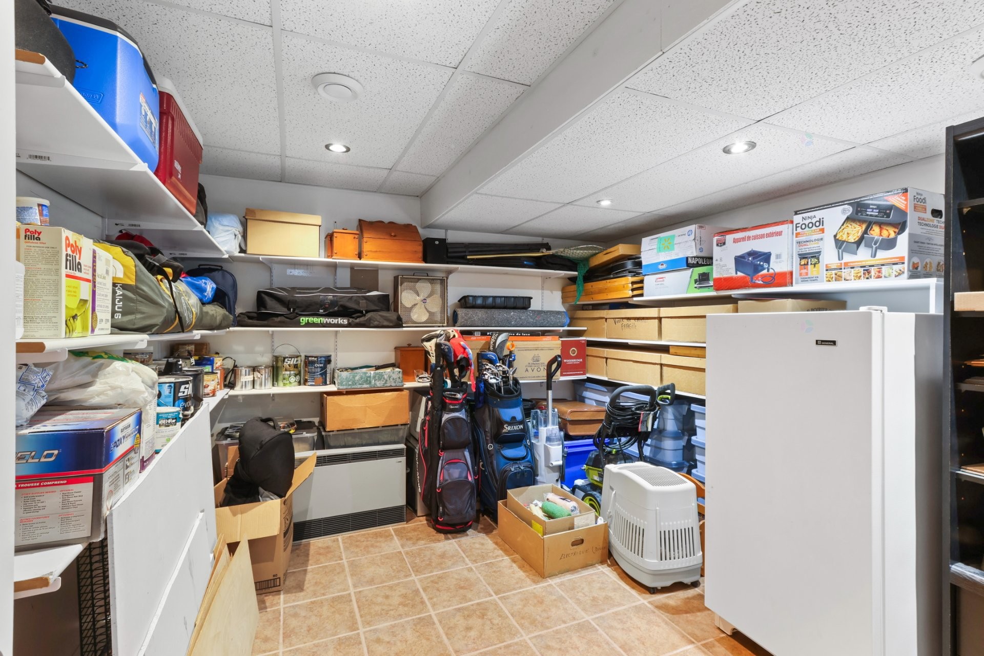 









51


8e Avenue

,
Beauharnois,




QC
J6N0G8

