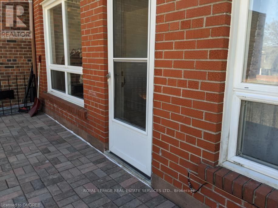 












SECOND FLOOR - 385 KERR STREET

,
Oakville,




Ontario
L6K3B9

