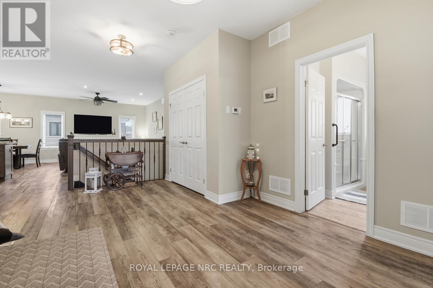 












67 HICKORY COURT

,
Port Colborne (Sugarloaf),




Ontario
L3K0B2

