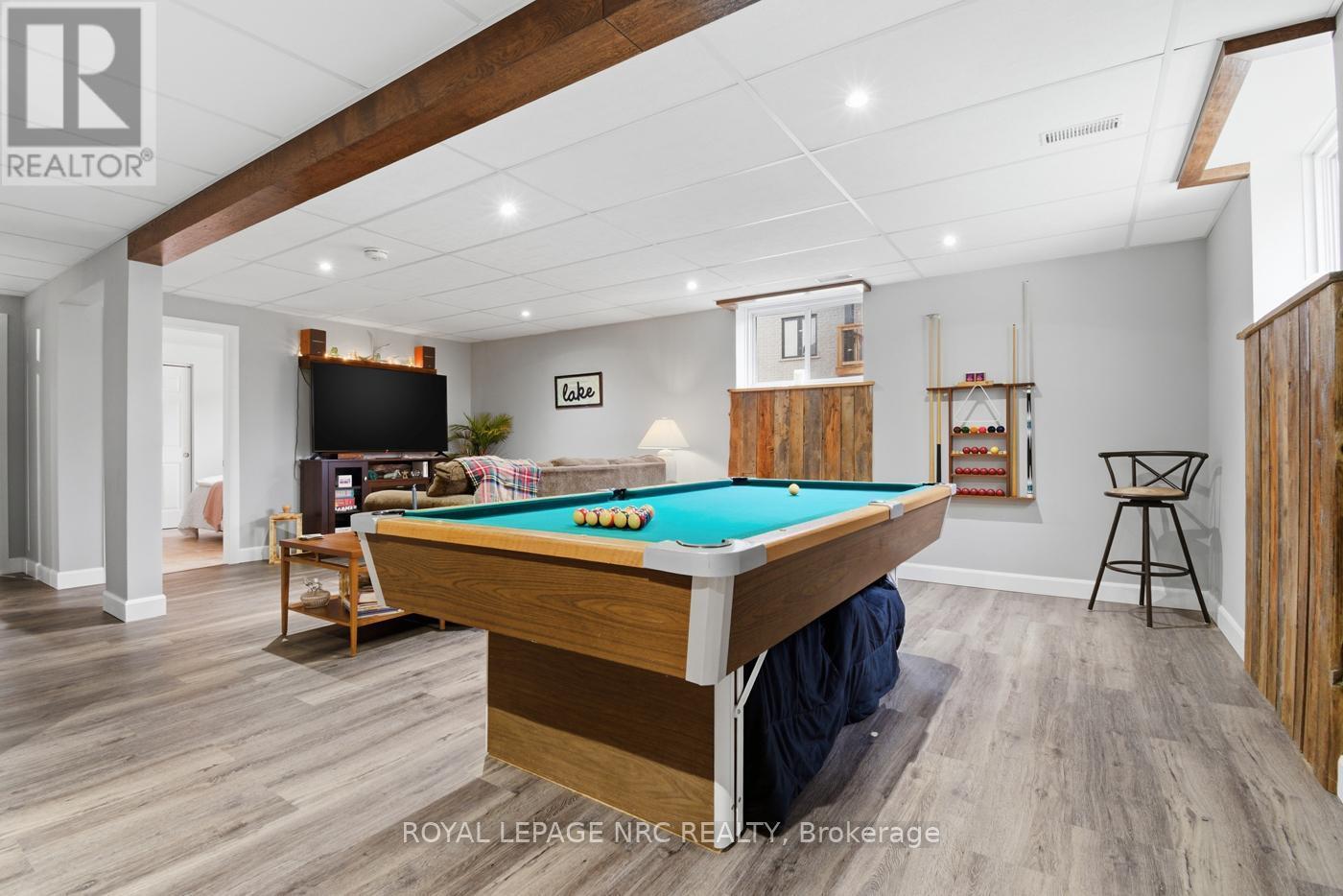 












67 HICKORY COURT

,
Port Colborne (Sugarloaf),




Ontario
L3K0B2

