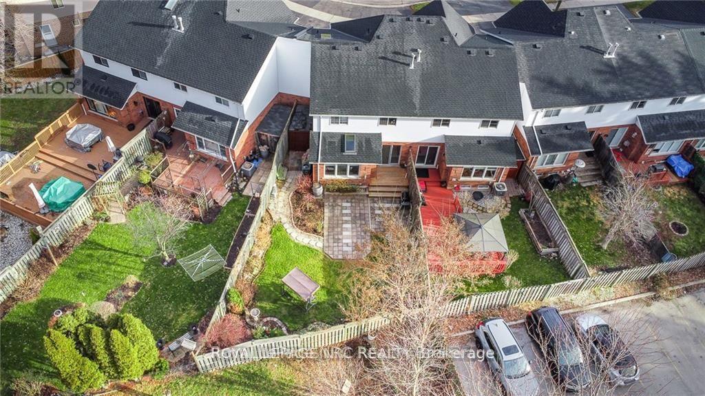 












11 TOMAHAWK DRIVE

,
Grimsby,




Ontario
L3M5G4

