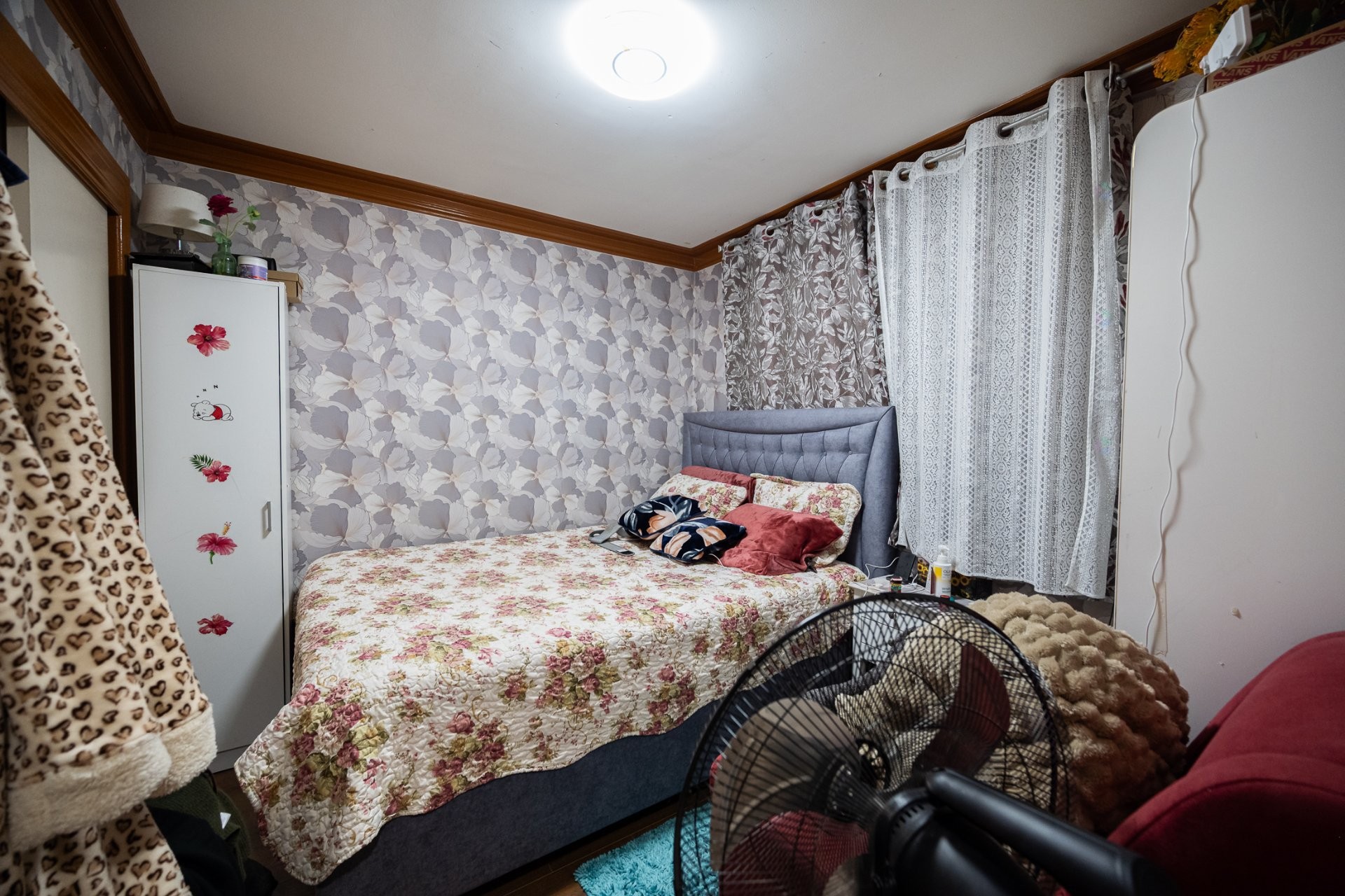 









8625


Av. d'Outremont

,
Montréal (Villeray/Saint-Michel/Parc-Extension),




QC
H3N2M9

