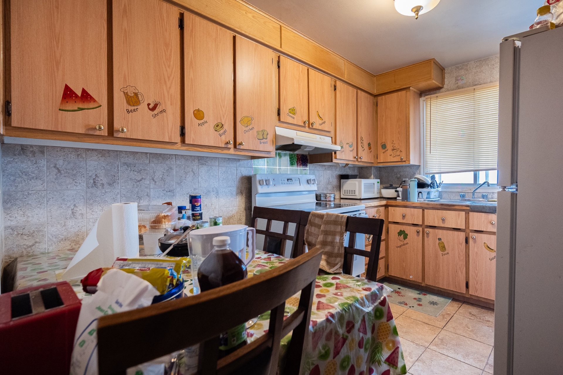 









8625


Av. d'Outremont

,
Montréal (Villeray/Saint-Michel/Parc-Extension),




QC
H3N2M9

