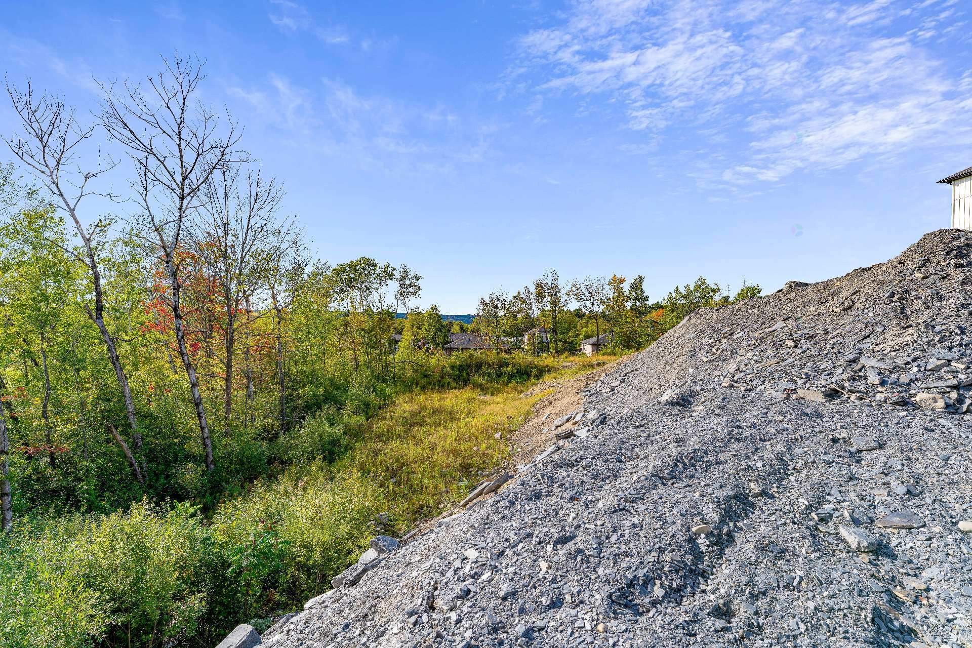 












Rue Armande-Biron

,
Sherbrooke (Brompton/Rock Forest/Saint-Élie/Deauville),







QC
J1C0W1


