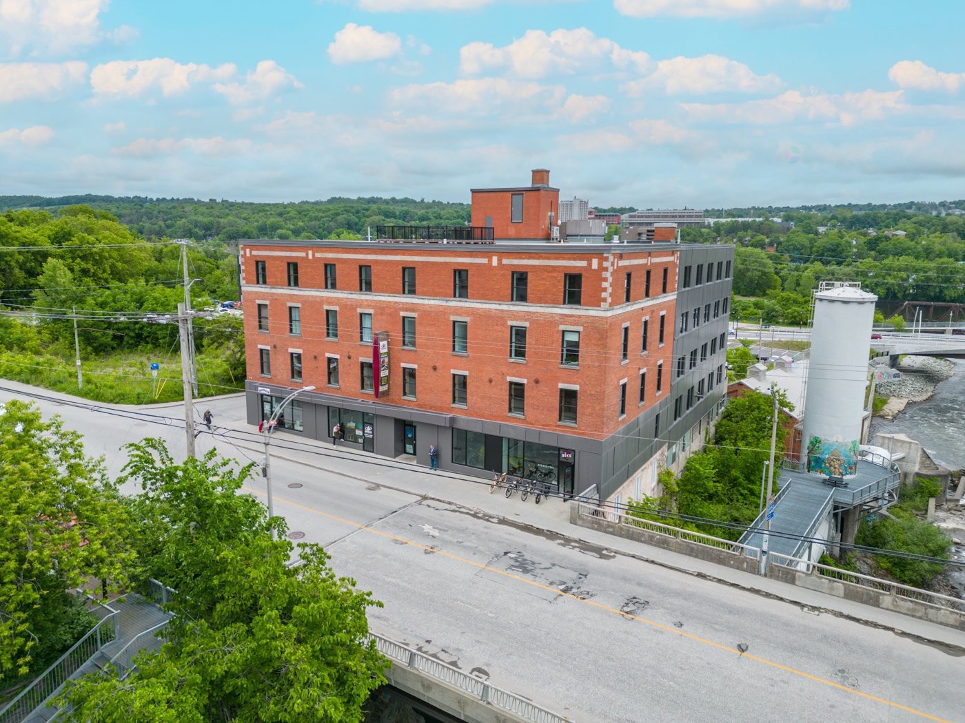









234


Rue Dufferin

, 400,
Sherbrooke (Les Nations),




QC
J1H4M2

