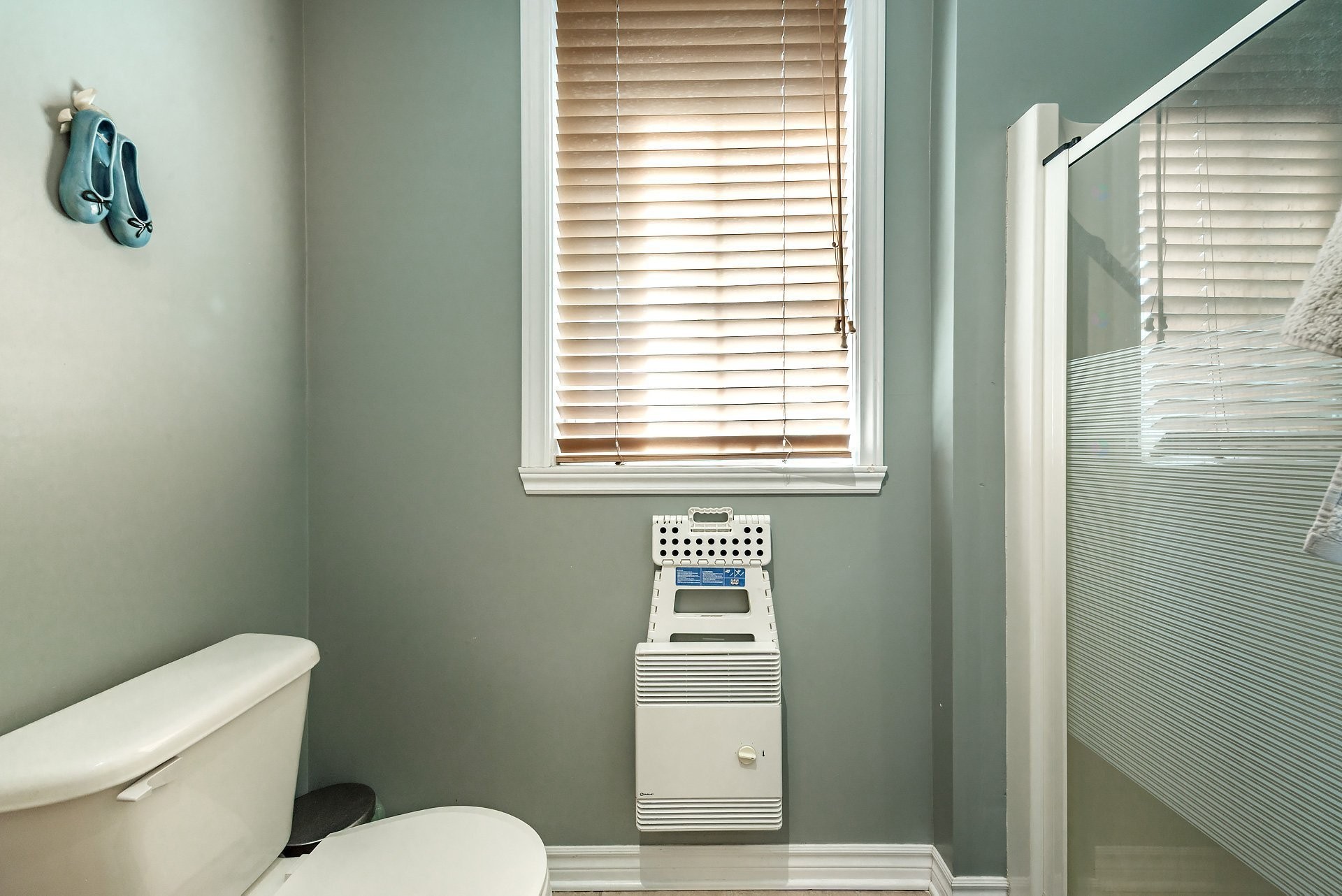 









14001


Boul. Cavendish

, 304,
Montréal (Saint-Laurent),




QC
H4R3J5

